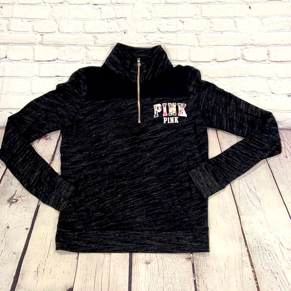 Pink 1/4 zip sweatshirt - xs